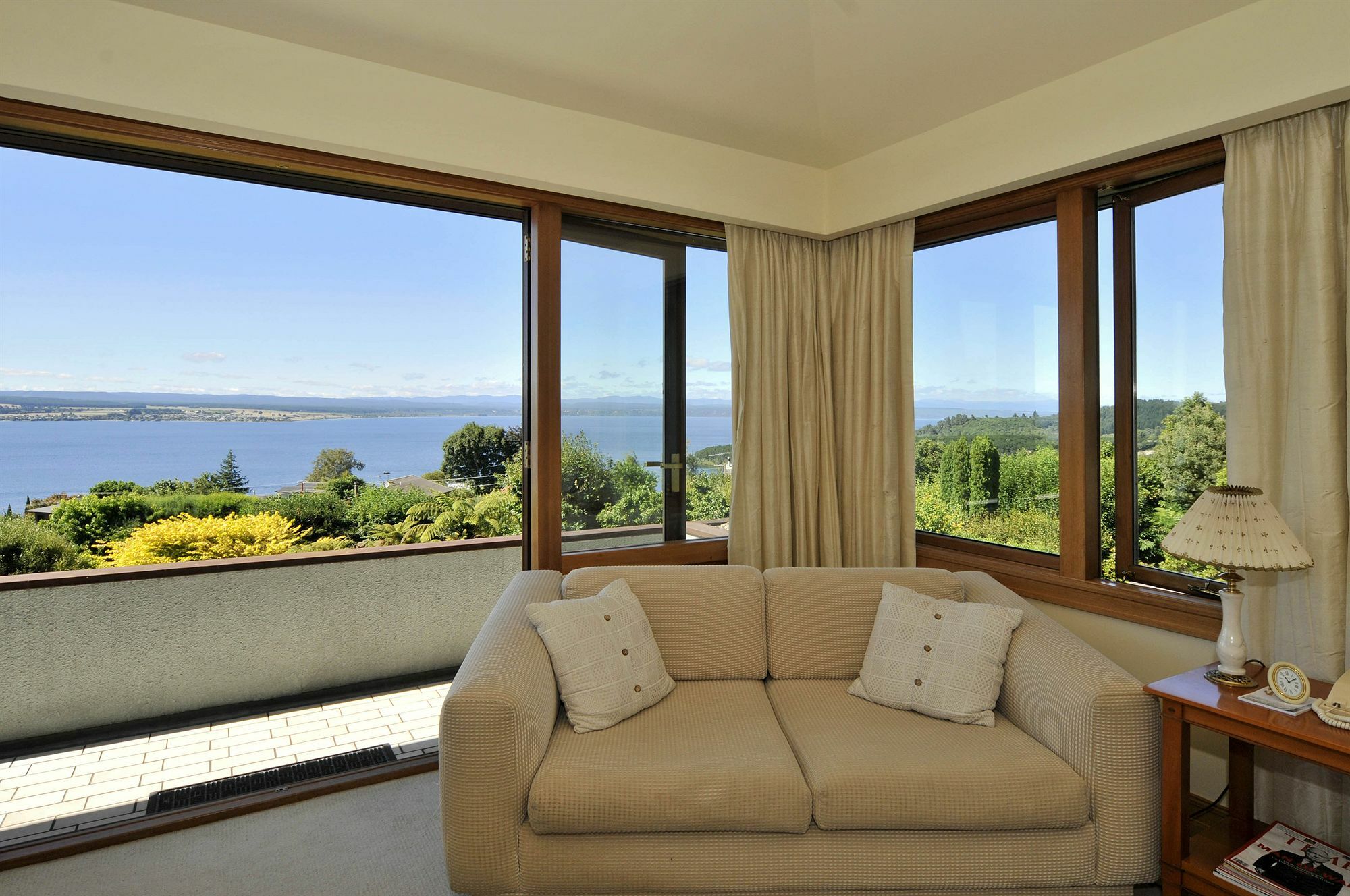 Lake Taupo Lodge Esterno foto